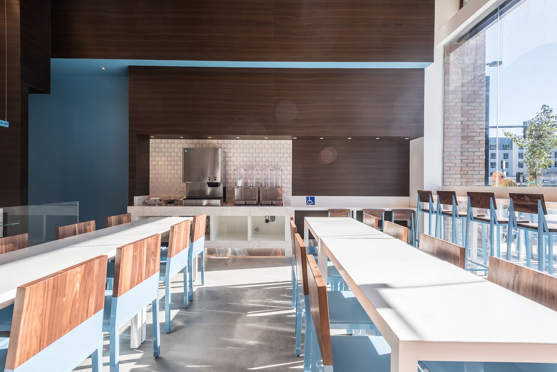 Mainland Poke Glendale